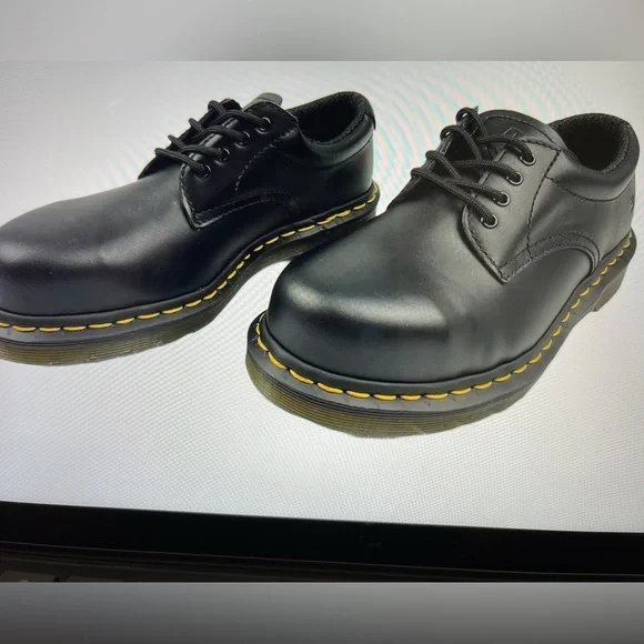 NWOT Dr. Marten's Steel Air Wair Toe Safety Shoe Slip Resistant Men's 9 - Picture 2 of 7